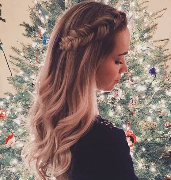 29 Classy Half-Up Half-Down Hairstyles to Try in 2023