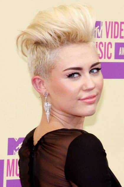 Miley cyrus undercut hinten