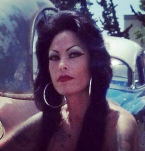 11 Classic Chola Hairstyles for Achieving a Bold Look