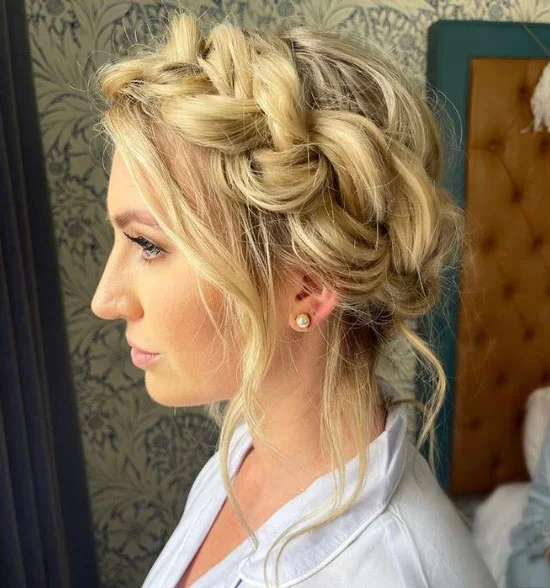 23 Gorgeous Baby Shower Hairstyles To Wear This Year