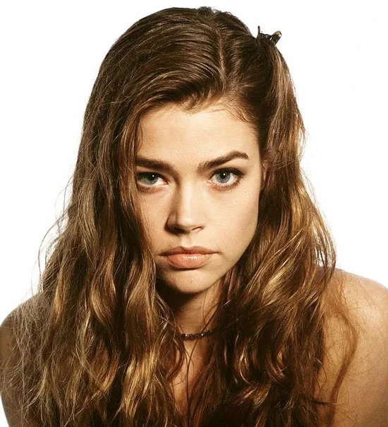 Denise Richard's Parted Wavy Layers