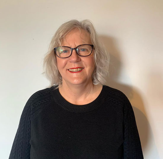 Medium Length Pixie with Subtle Curtains