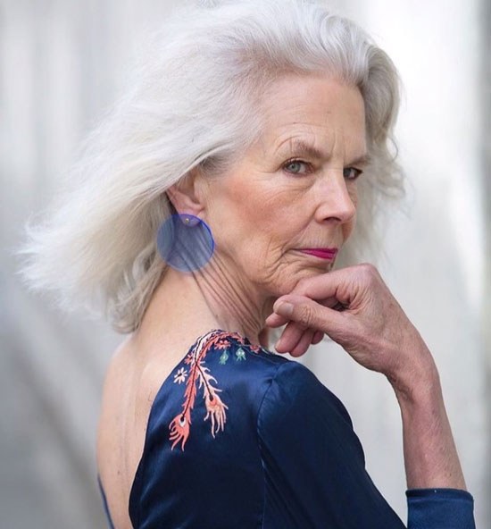 Voluminous Blow Out with Straight Cut Layers