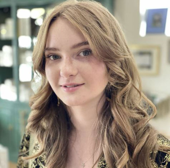 Curtained Long Barrel Curls