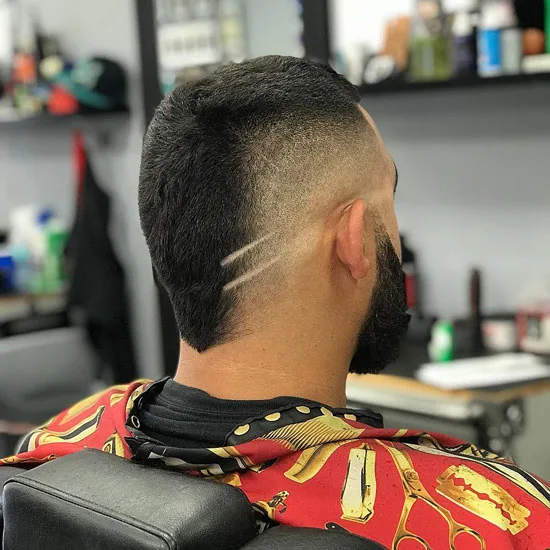 Short Burst Mullet with Lines